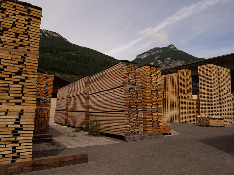 Varesco Legno a Tesero, in Valle di Fiemme | AZIENDA