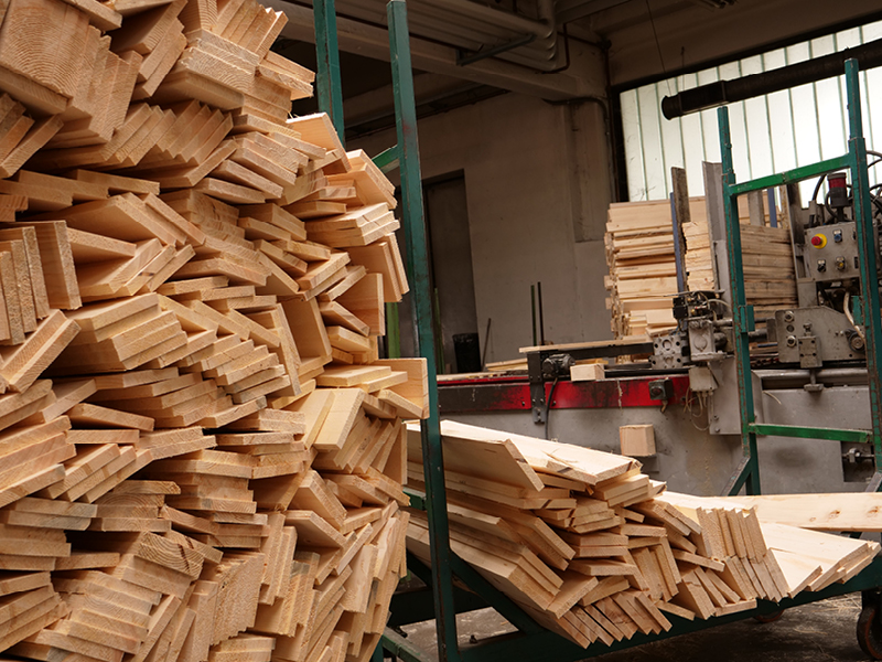 Varesco Legno a Tesero, in Valle di Fiemme | Pallets